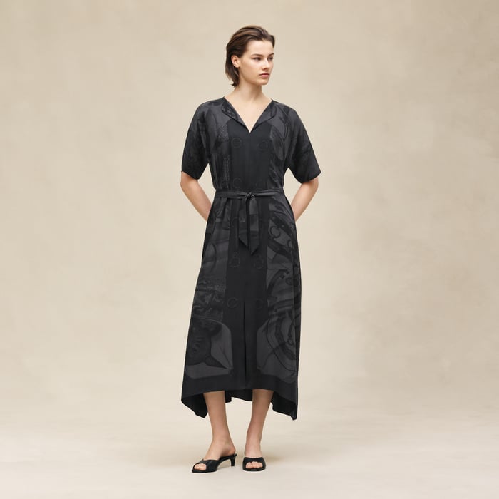 Noir "Soleil De Soie Poudre" Classic Caftan