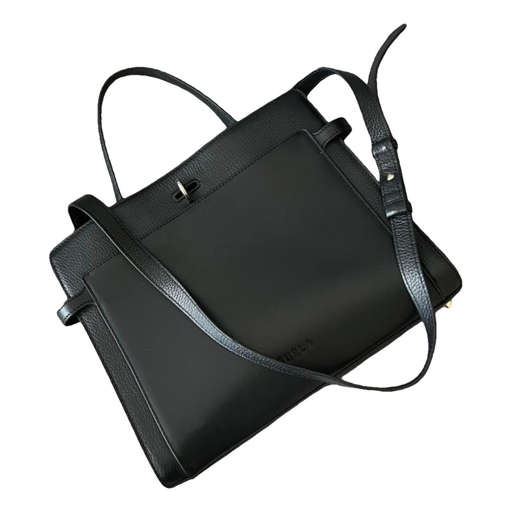 Leather bag