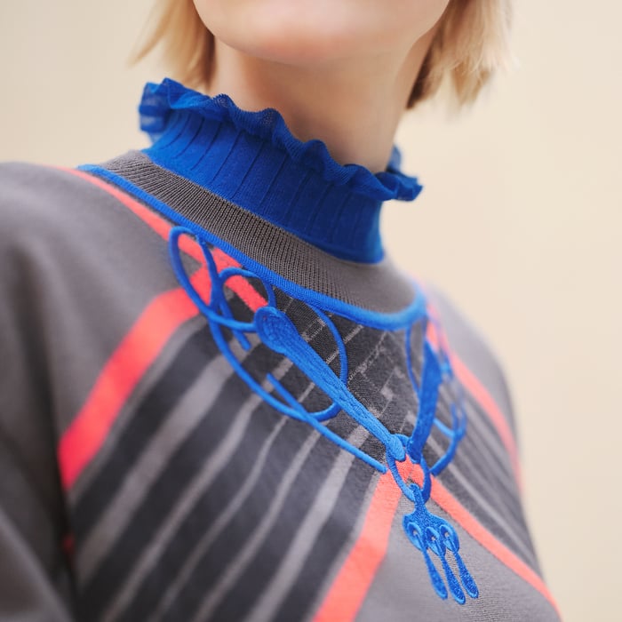 石灰色 刺繡套頭洋裝