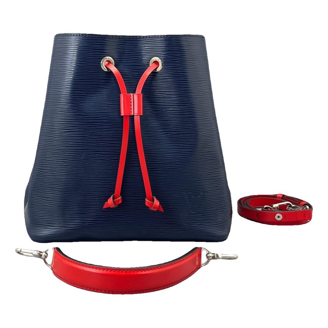 Louis Vuitton NéoNoé BB leather handbag