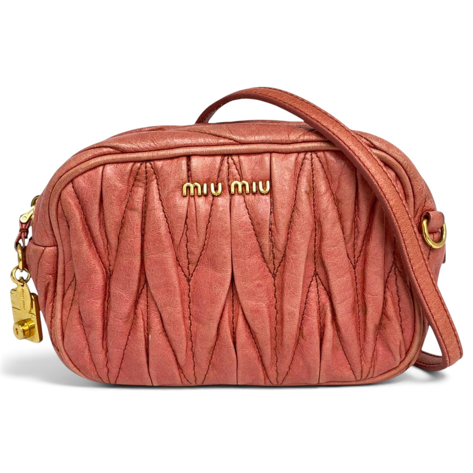Matelassé leather crossbody bag