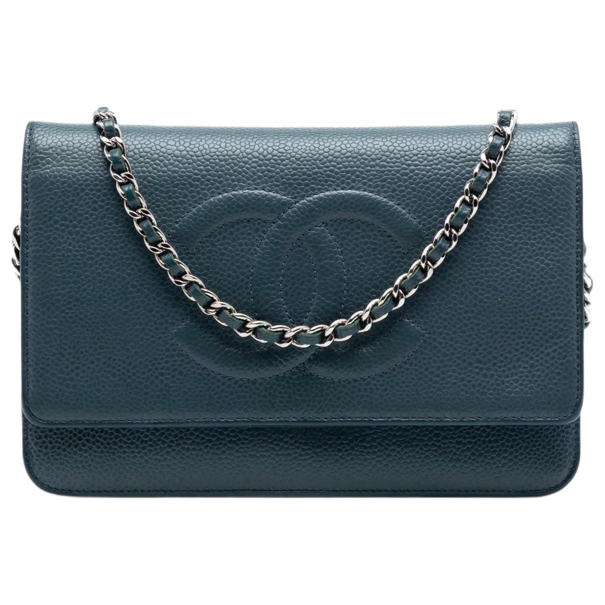 Wallet On Chain leather crossbody bag
