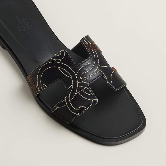 Noir Oran Sandal