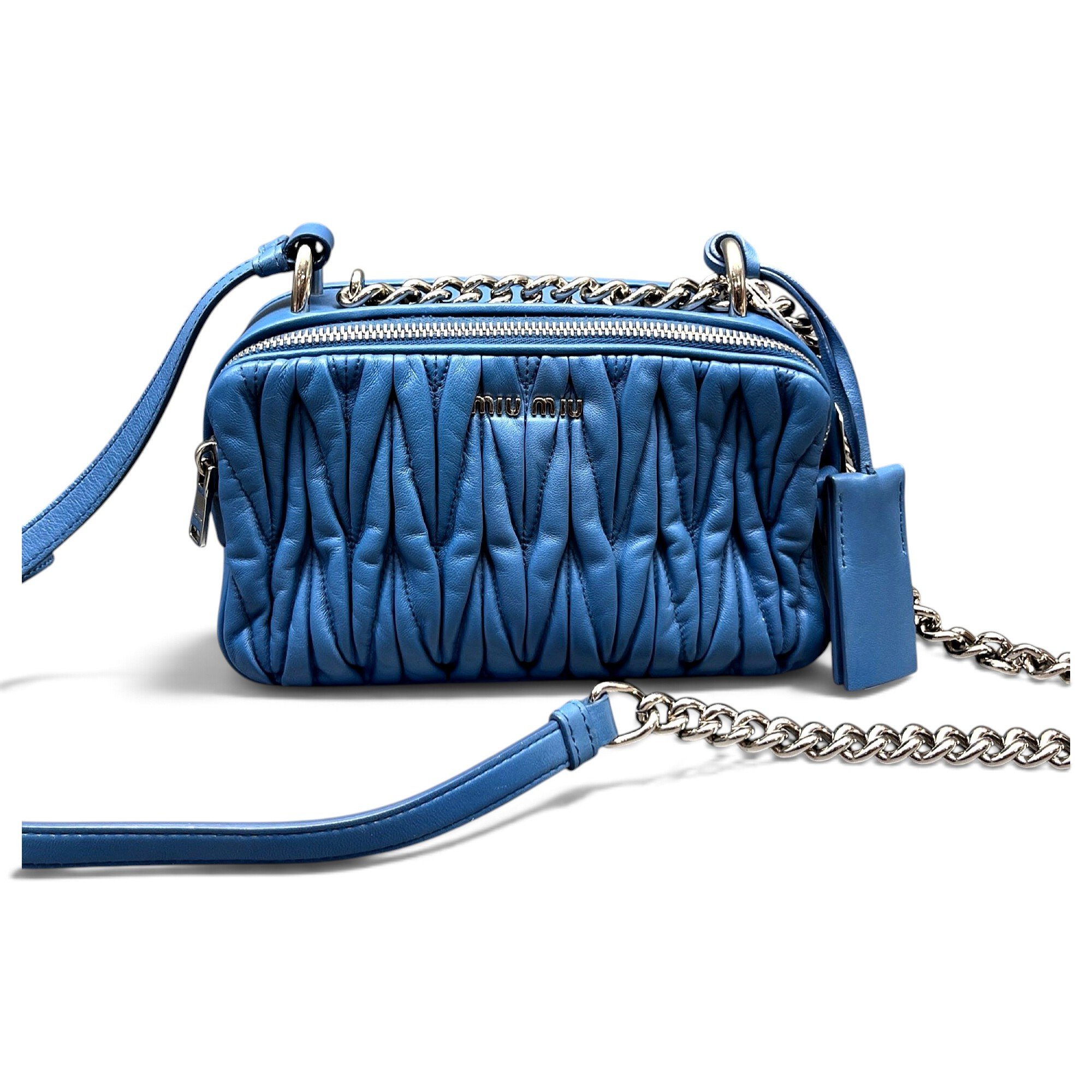 Matelassé leather handbag