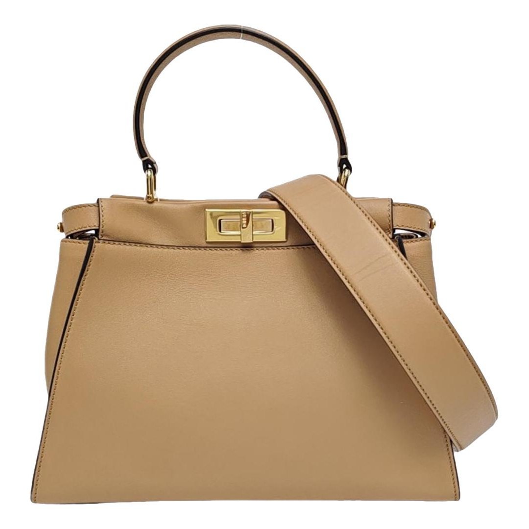 Peekaboo Essentially leather crossbody bag