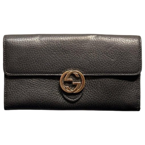 Interlocking leather clutch bag
