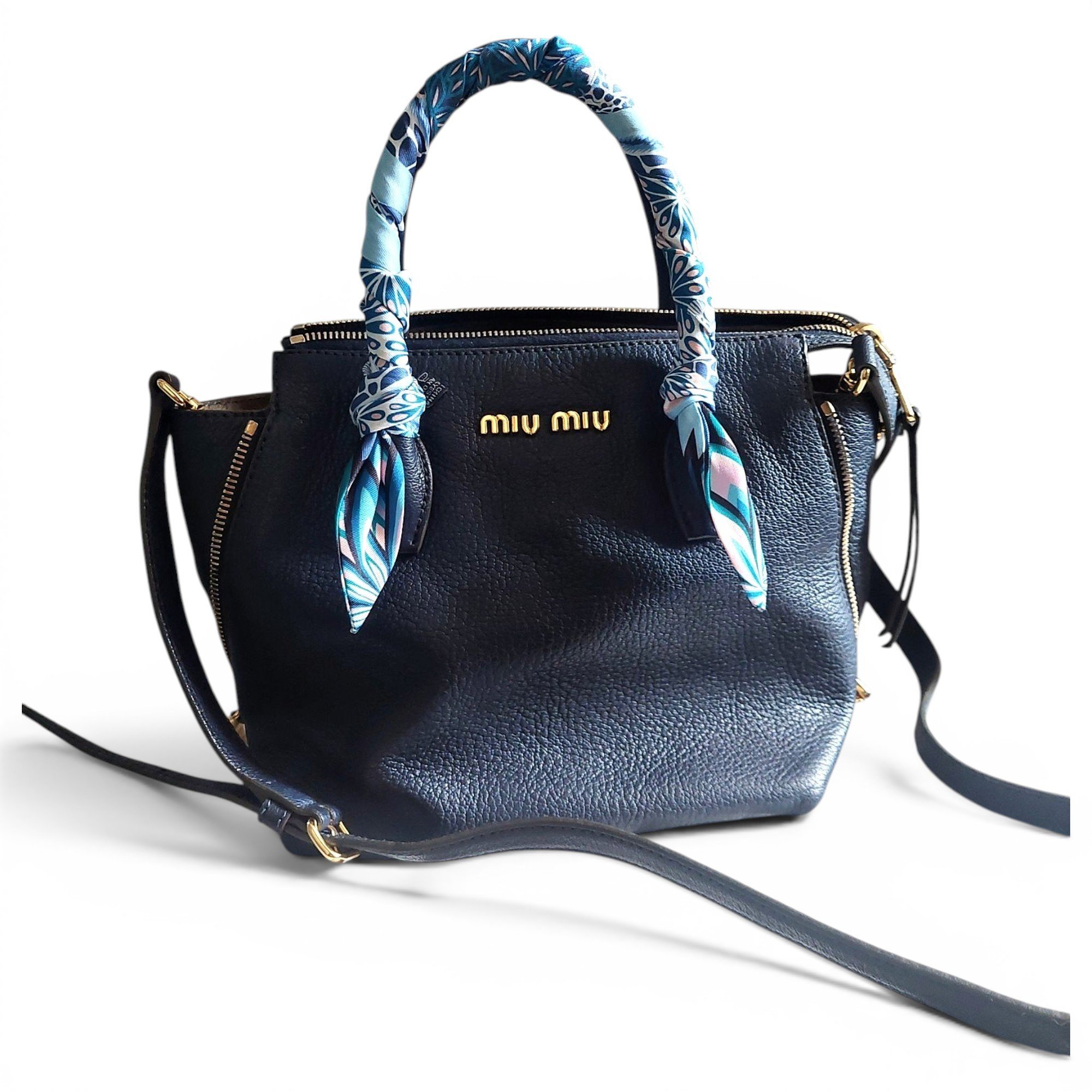 Leather handbag
