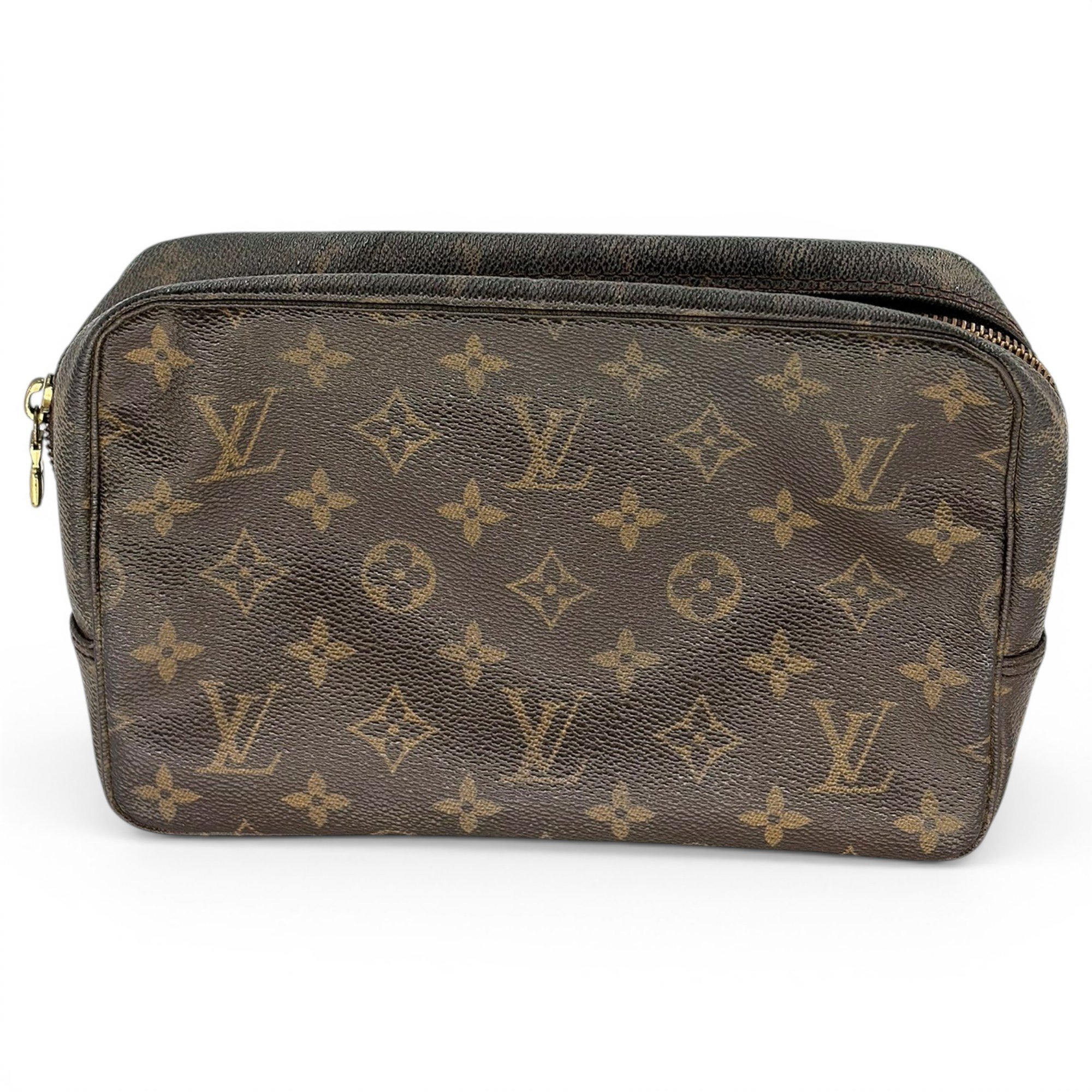 Leather clutch bag
