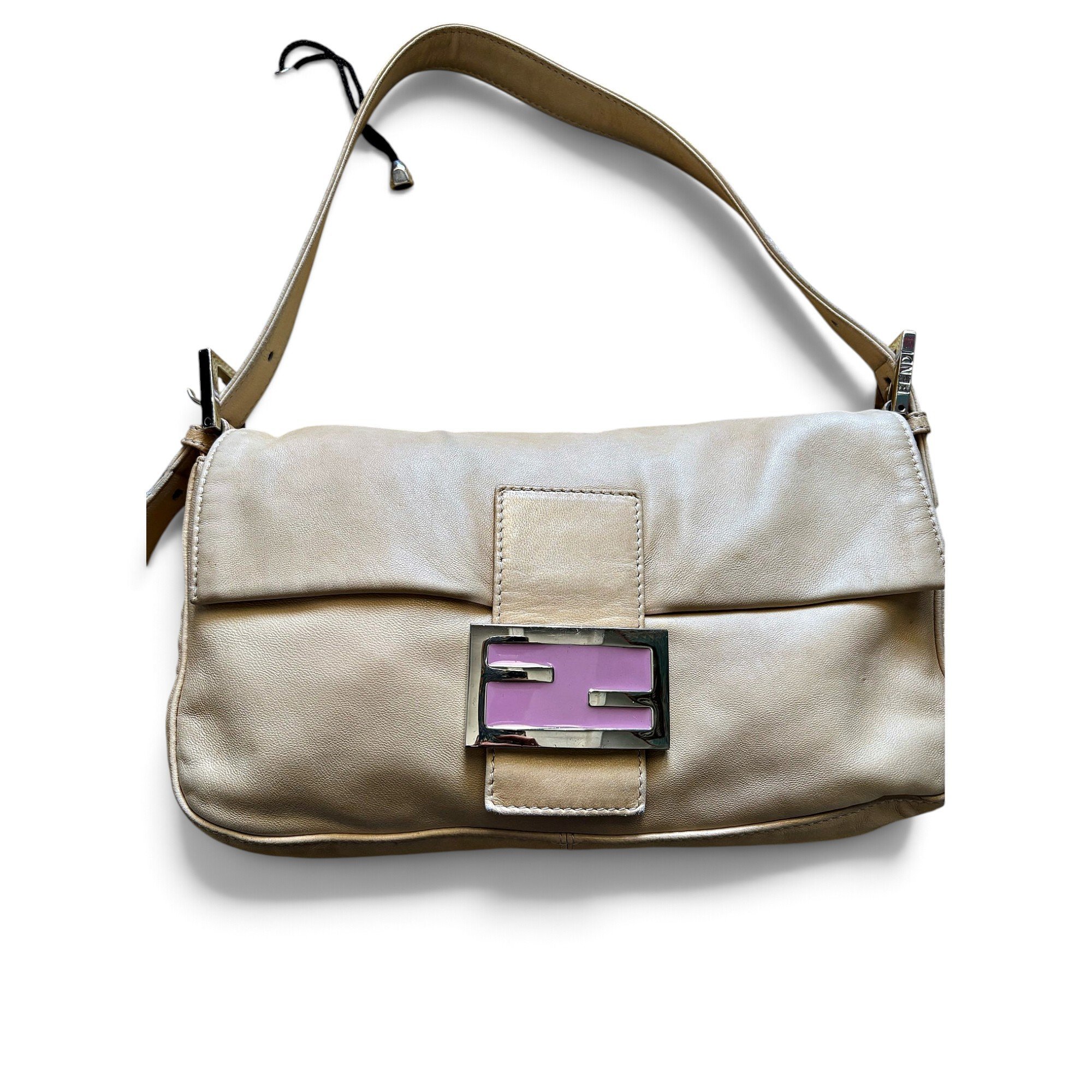 Baguette leather handbag