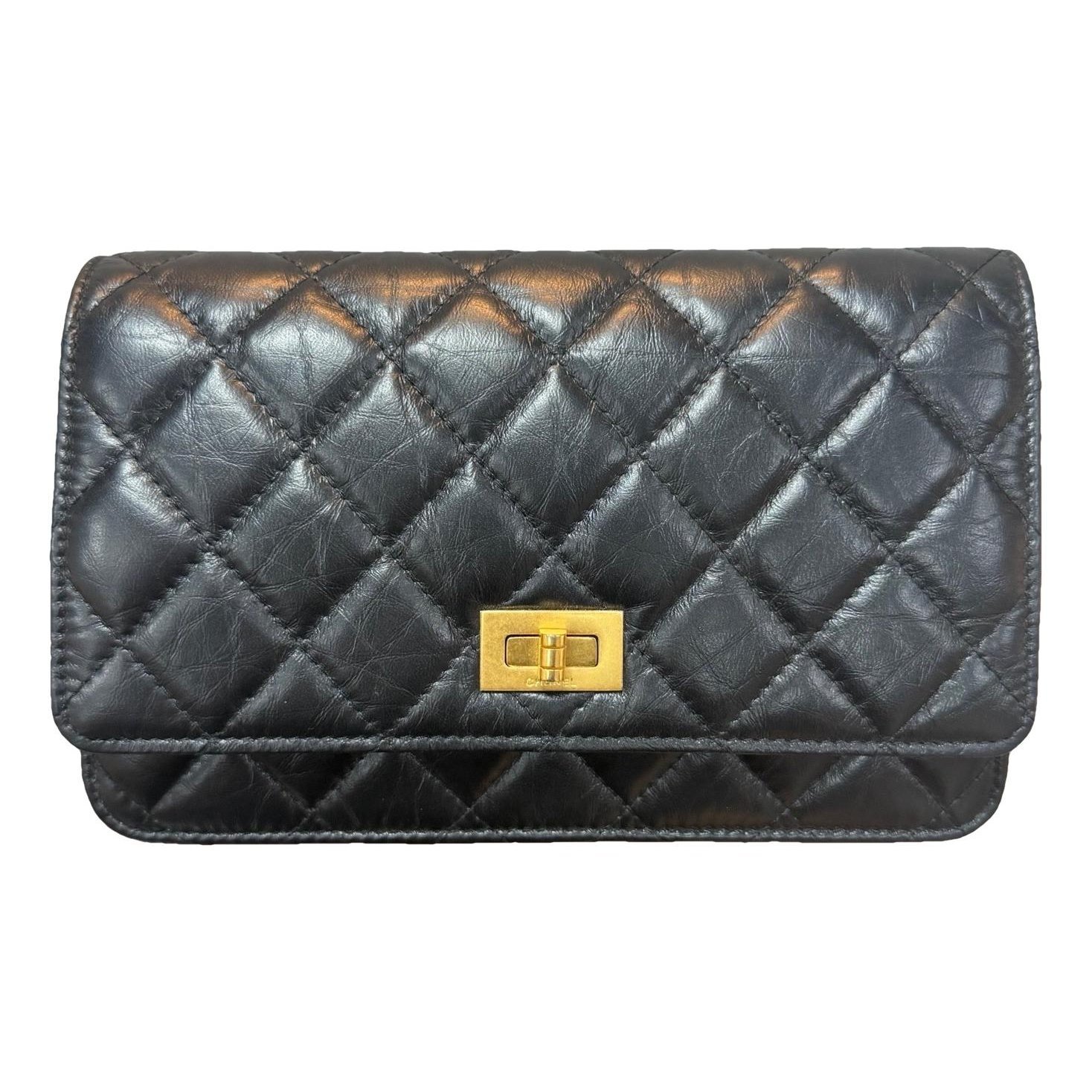 Wallet On Chain 2.55 leather handbag