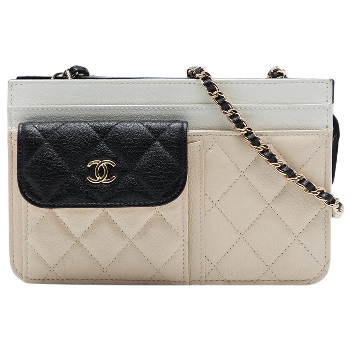 Wallet On Chain leather crossbody bag