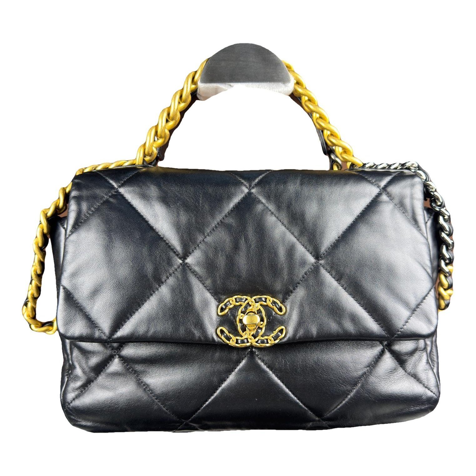 Chanel 19 leather handbag