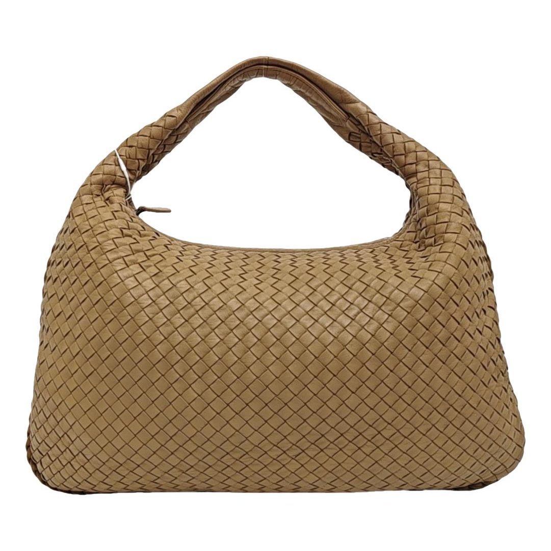 Veneta leather handbag
