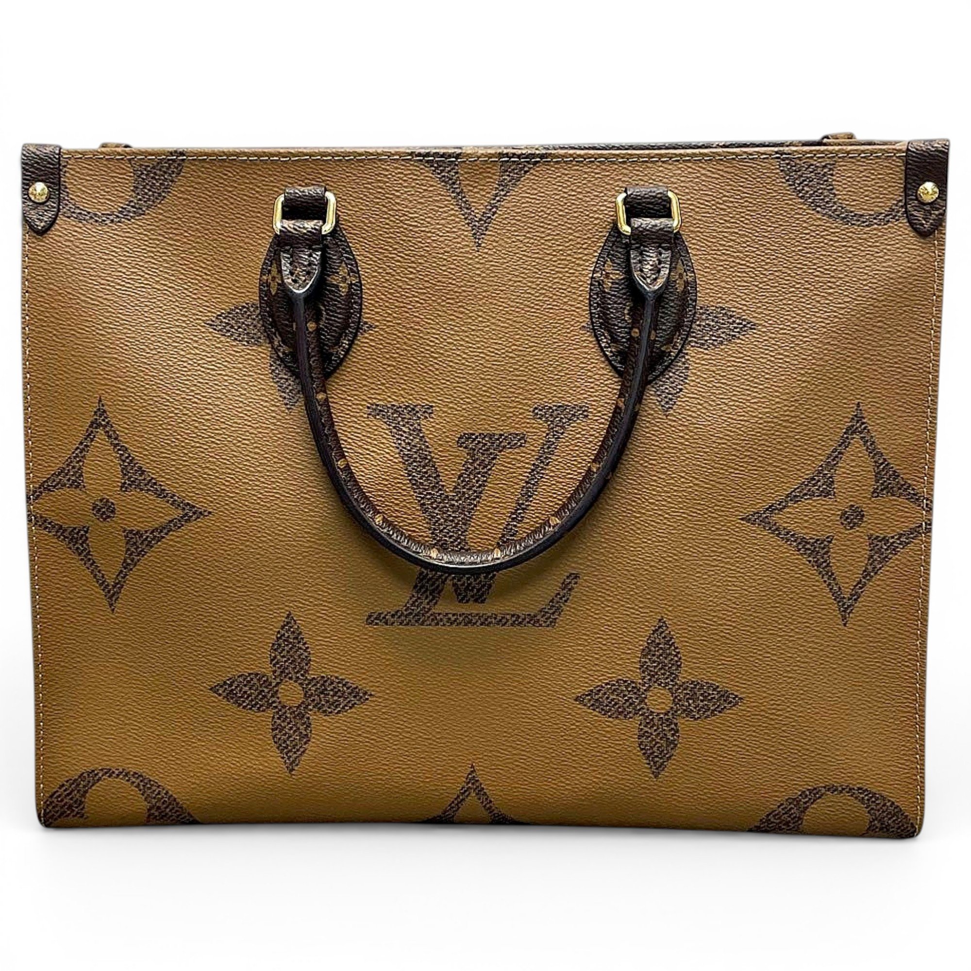 Onthego leather handbag