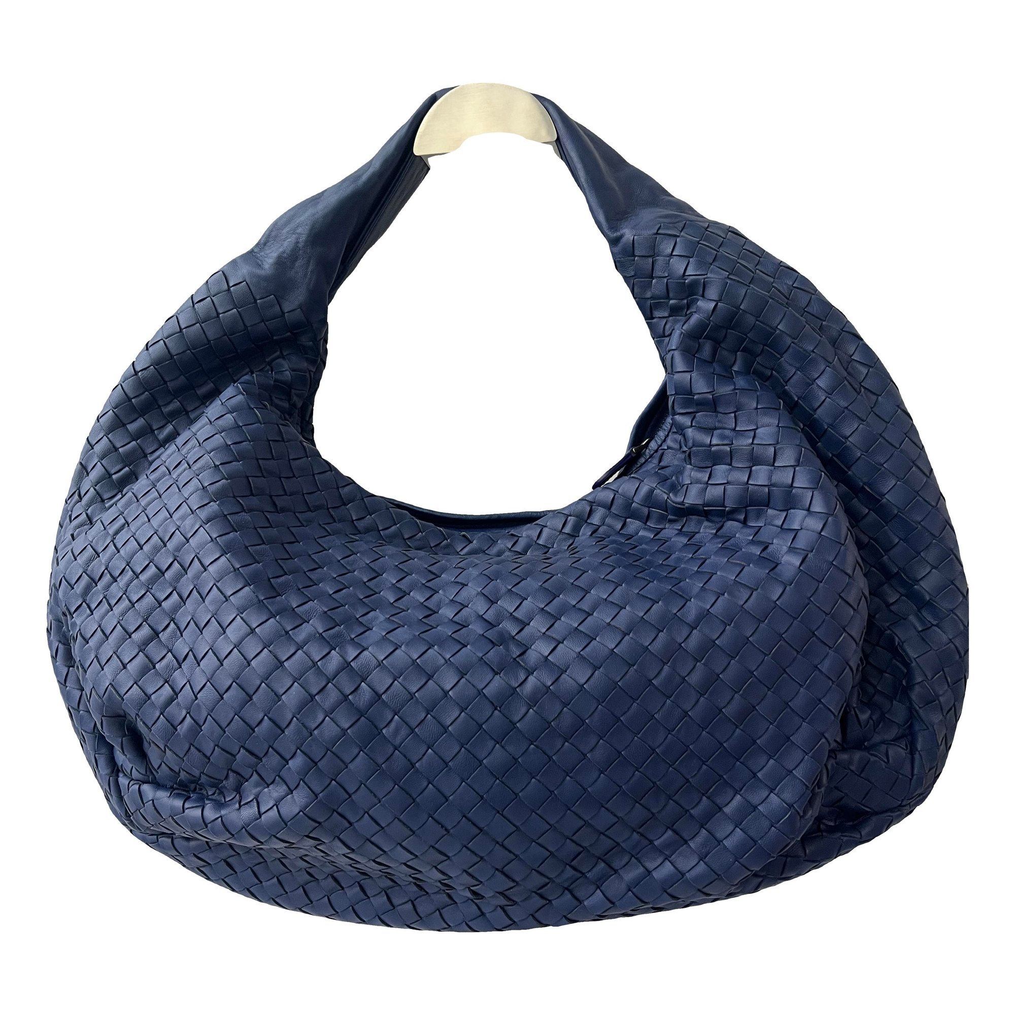 Veneta leather handbag