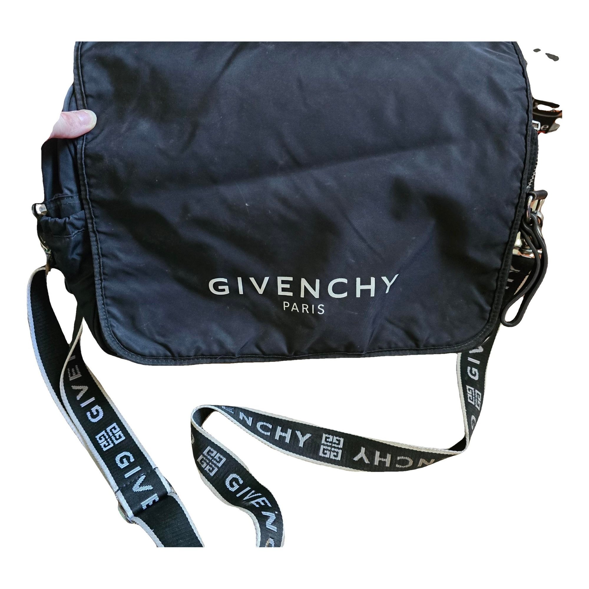 Crossbody bag