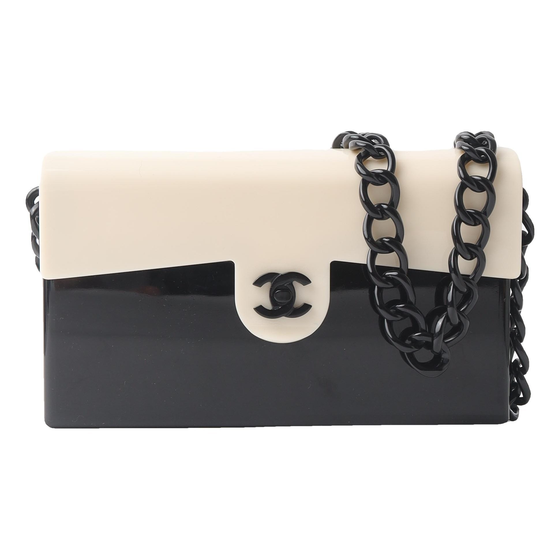 Timeless/Classique handbag