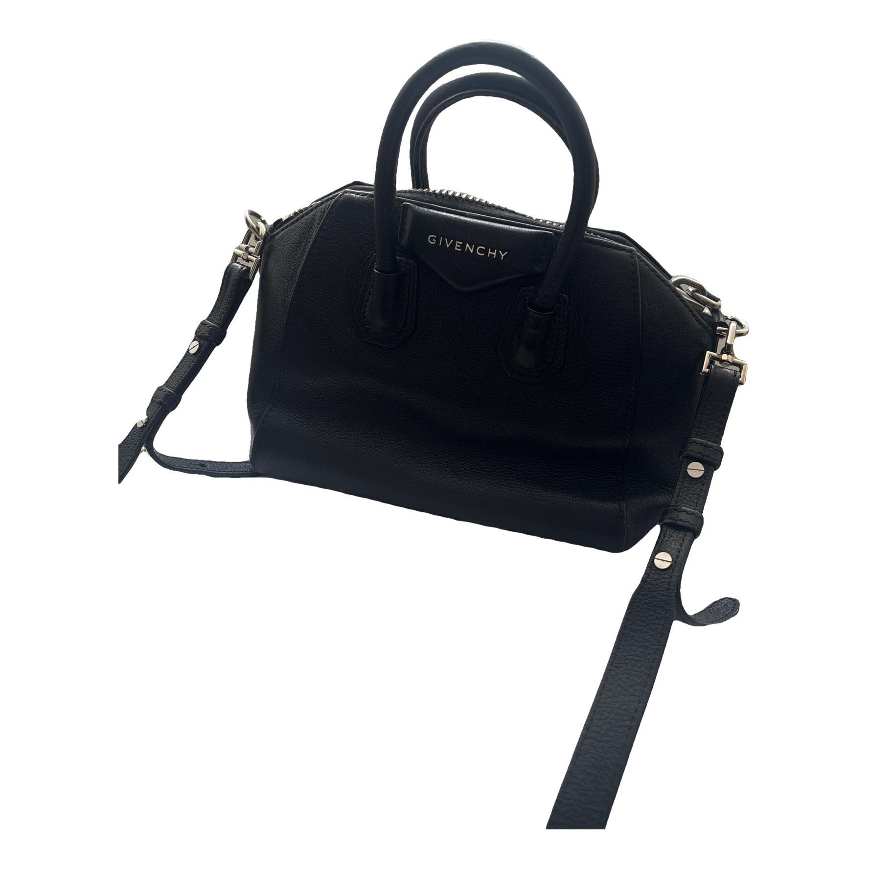 Antigona leather handbag