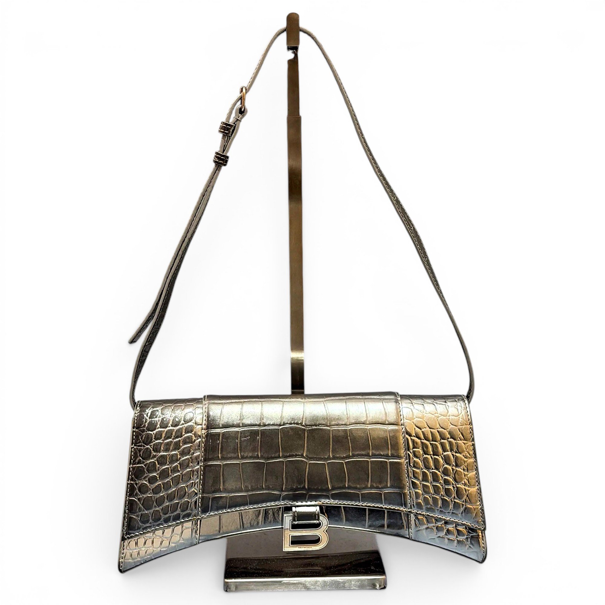 Hourglass leather handbag