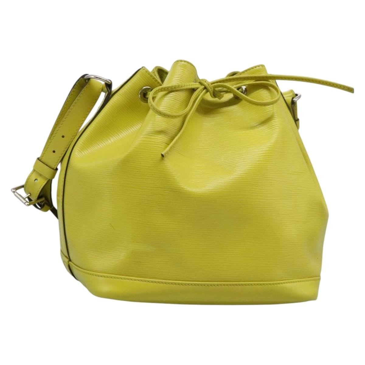 Noé leather handbag