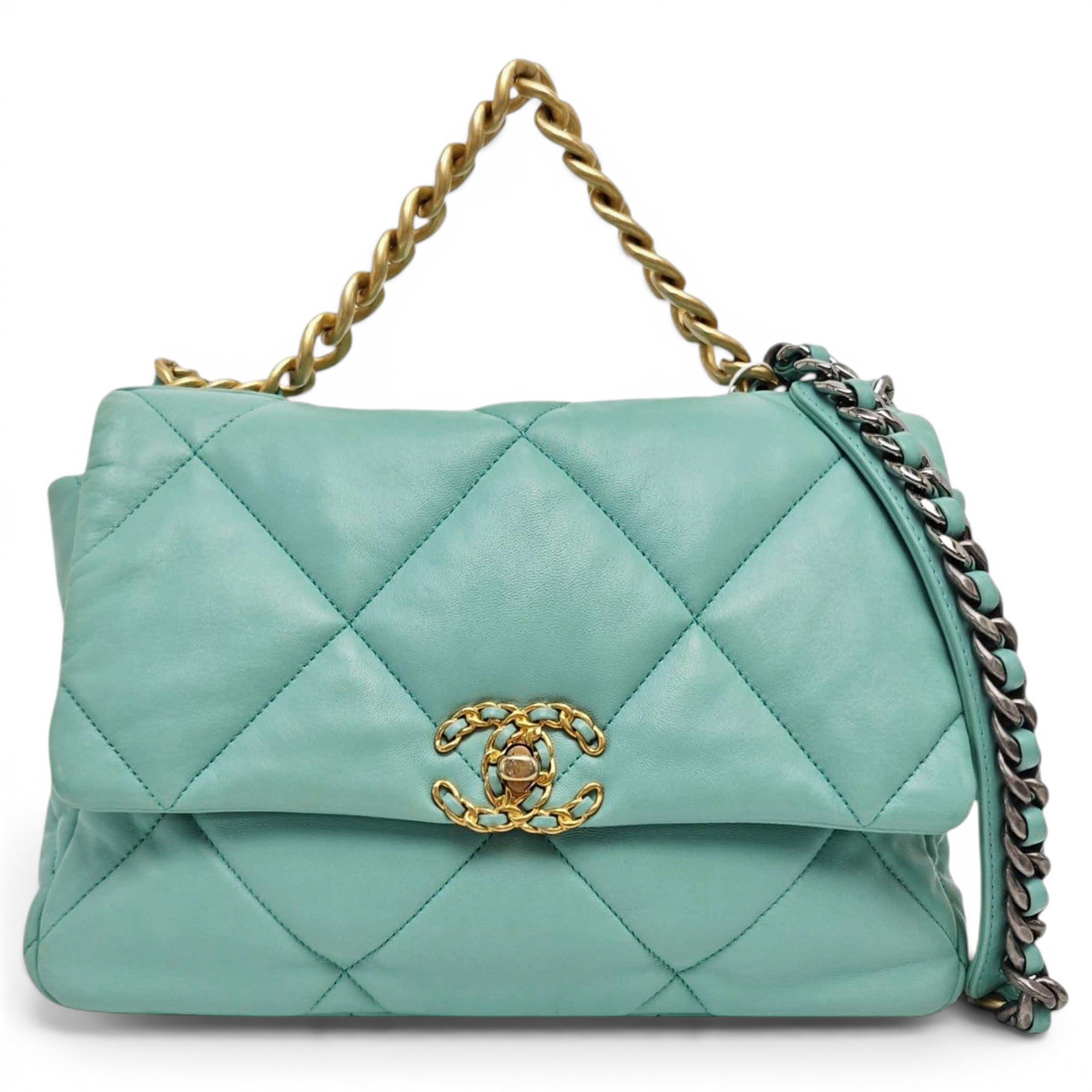 Chanel 19 leather handbag