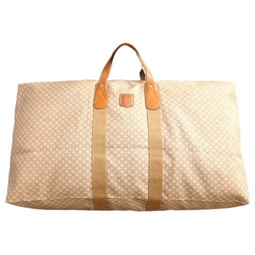Vegan leather travel bag