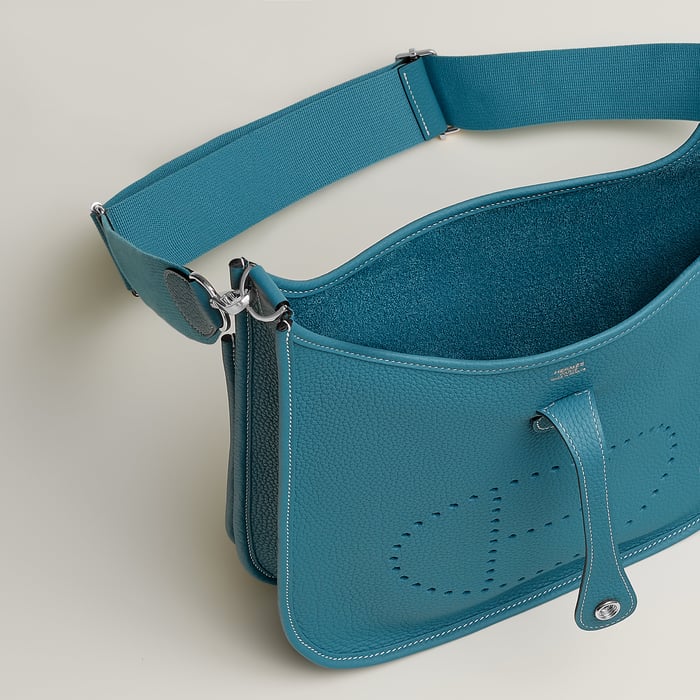 New Bleu Jean Evelyne III 29 Bag
