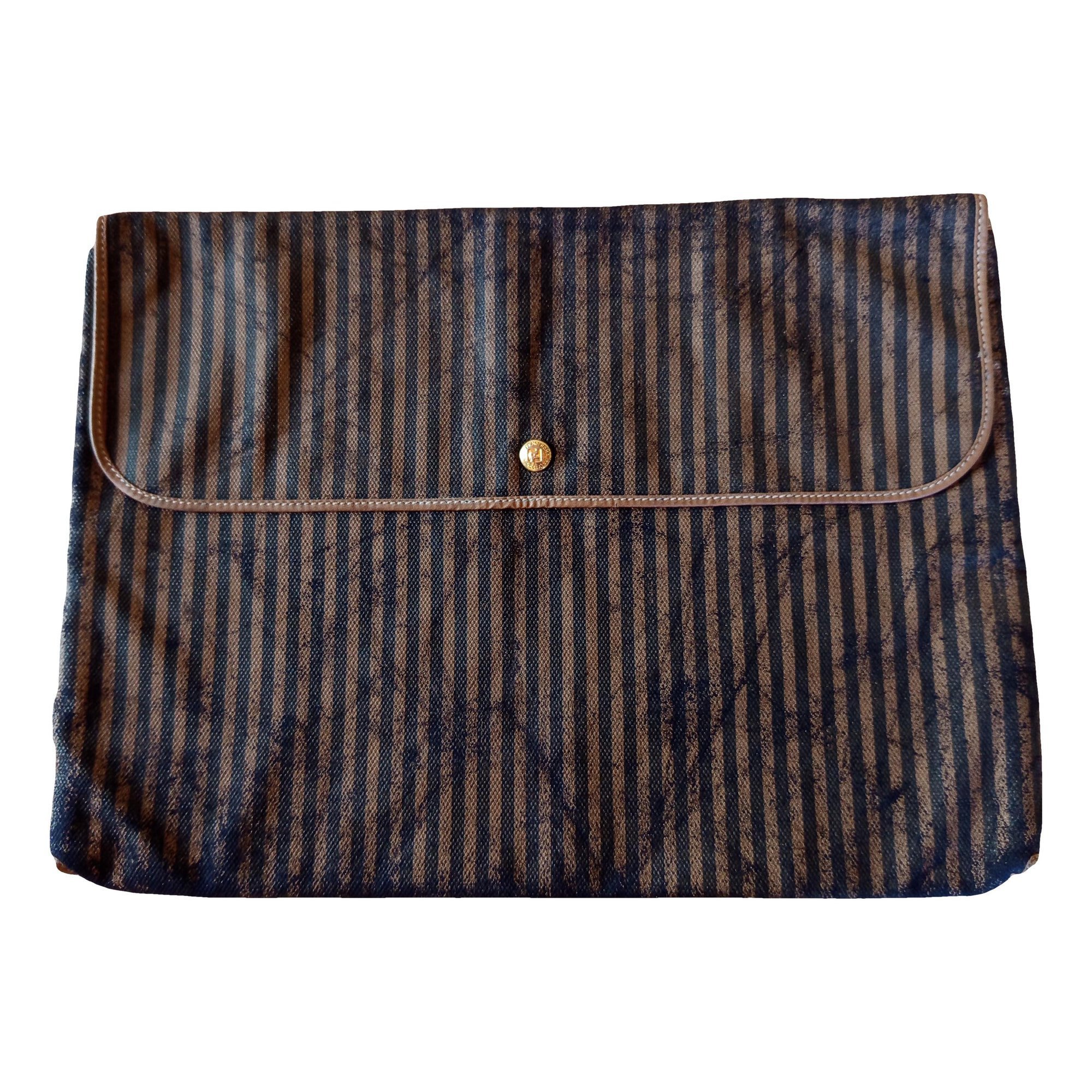 Cloth clutch bag