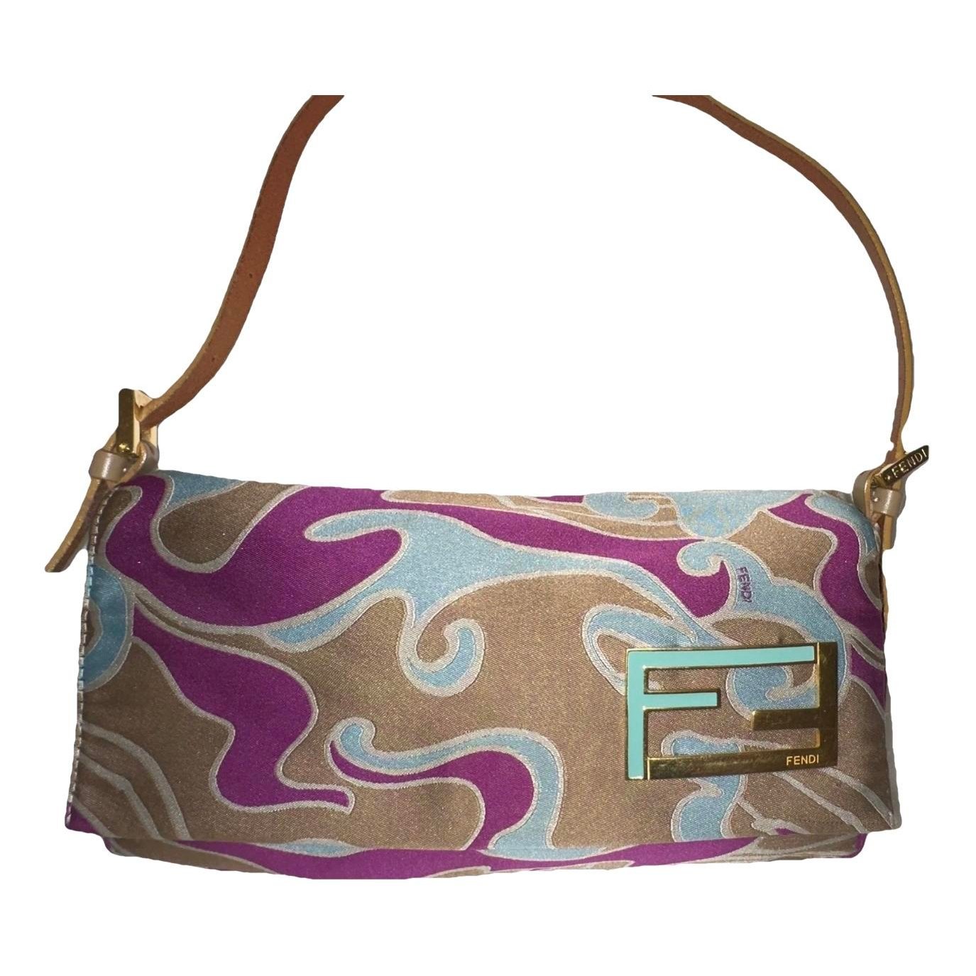 Baguette cloth handbag