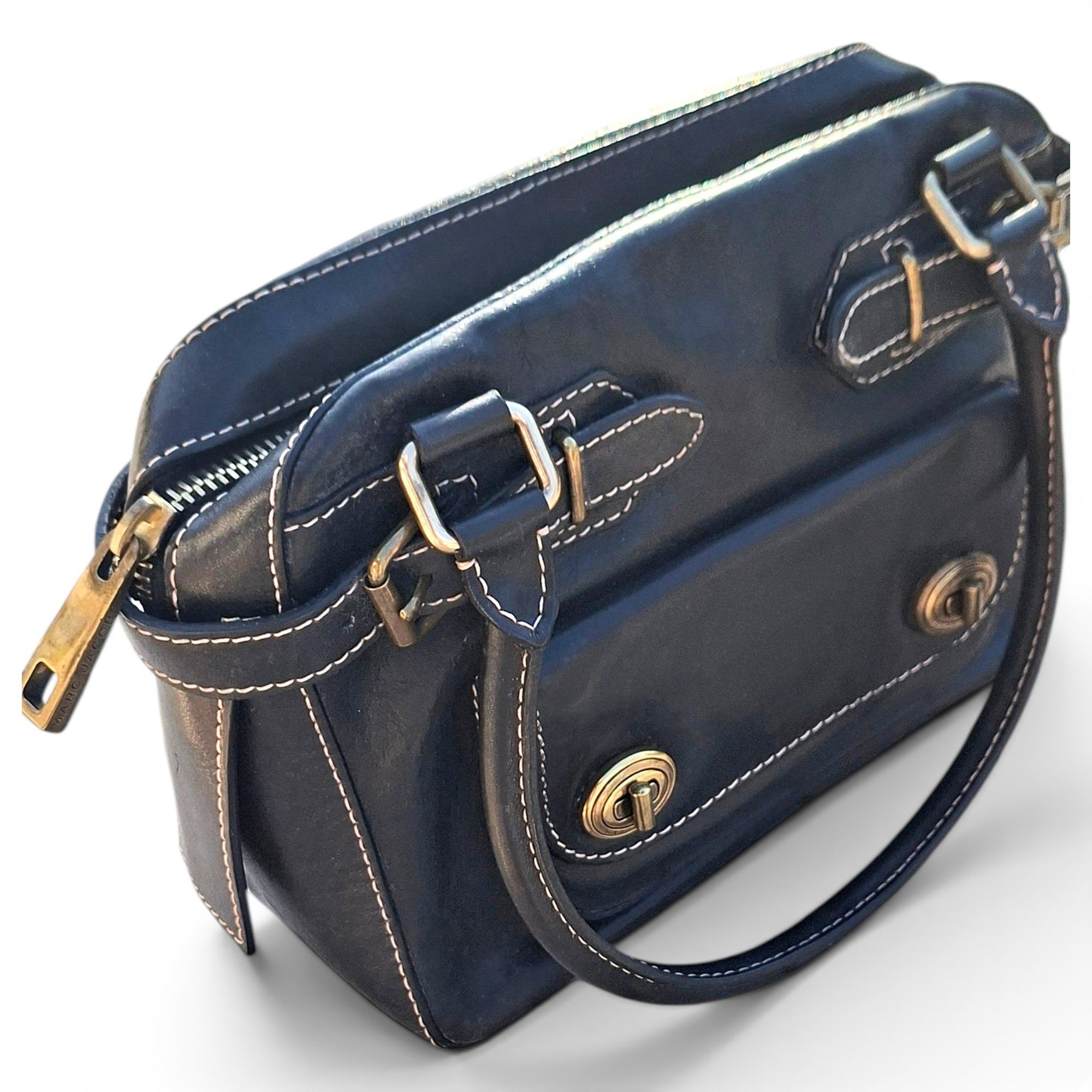 Leather handbag