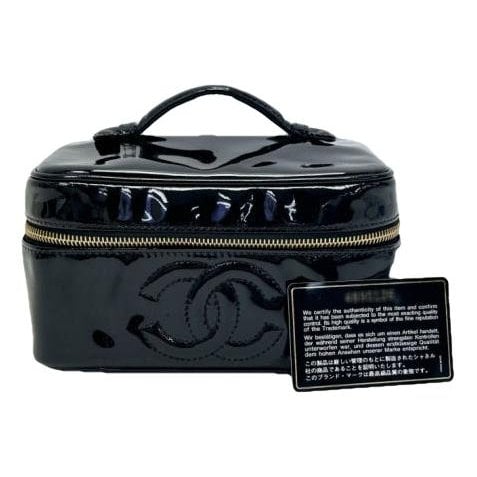 Vanity patent leather handbag