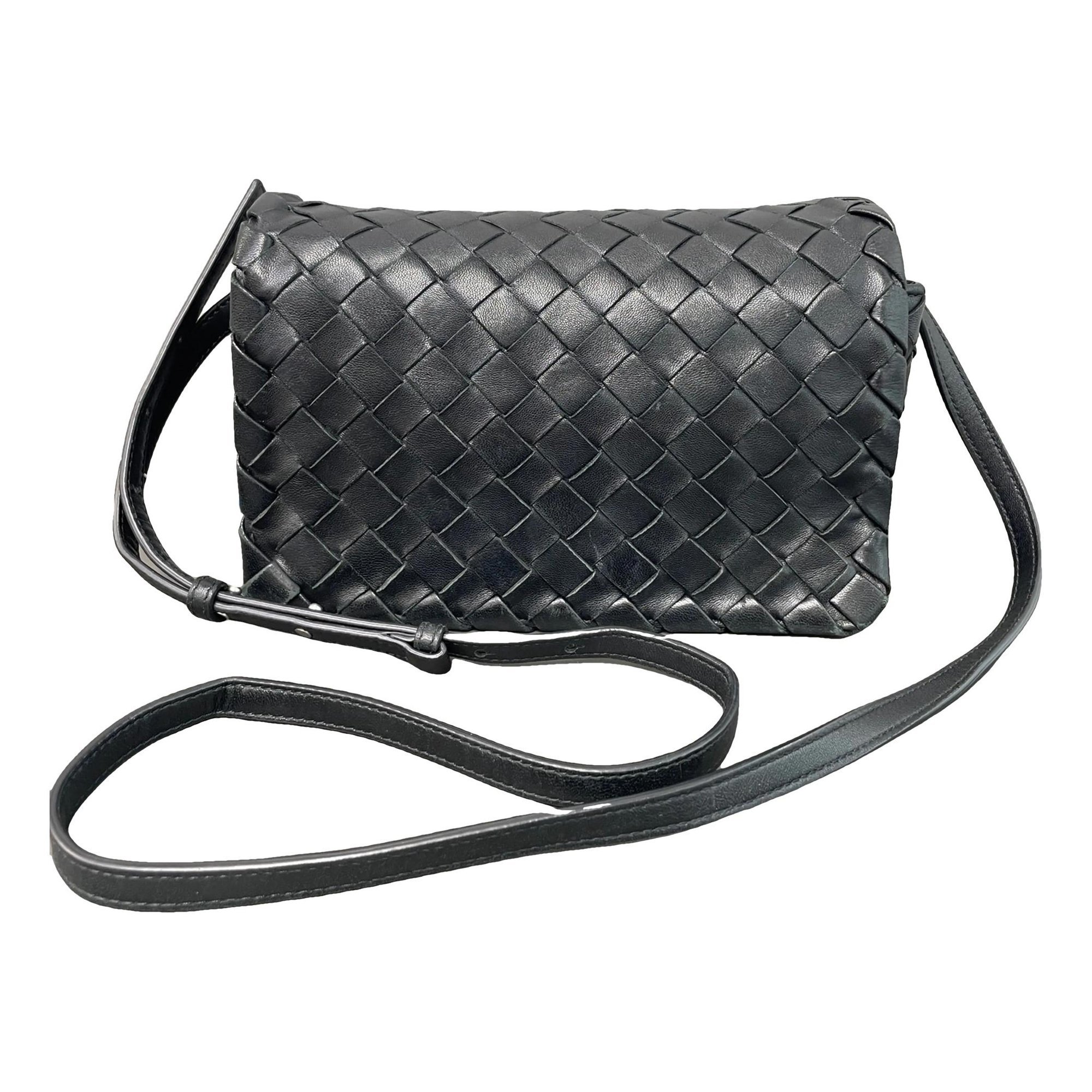 Leather crossbody bag