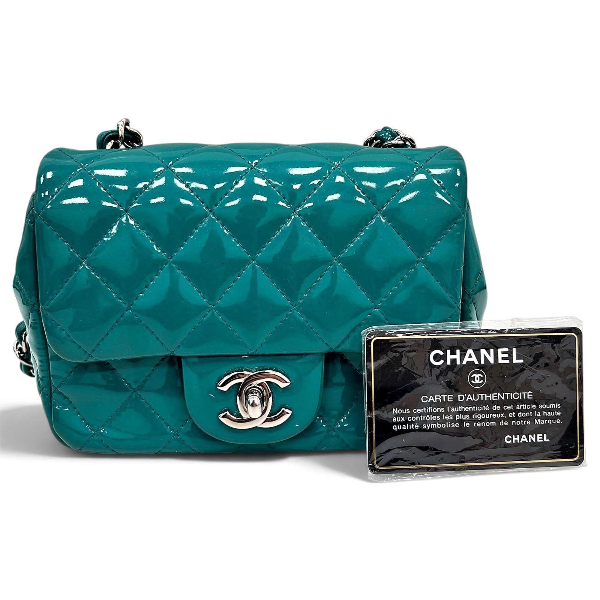 Timeless/Classique patent leather handbag