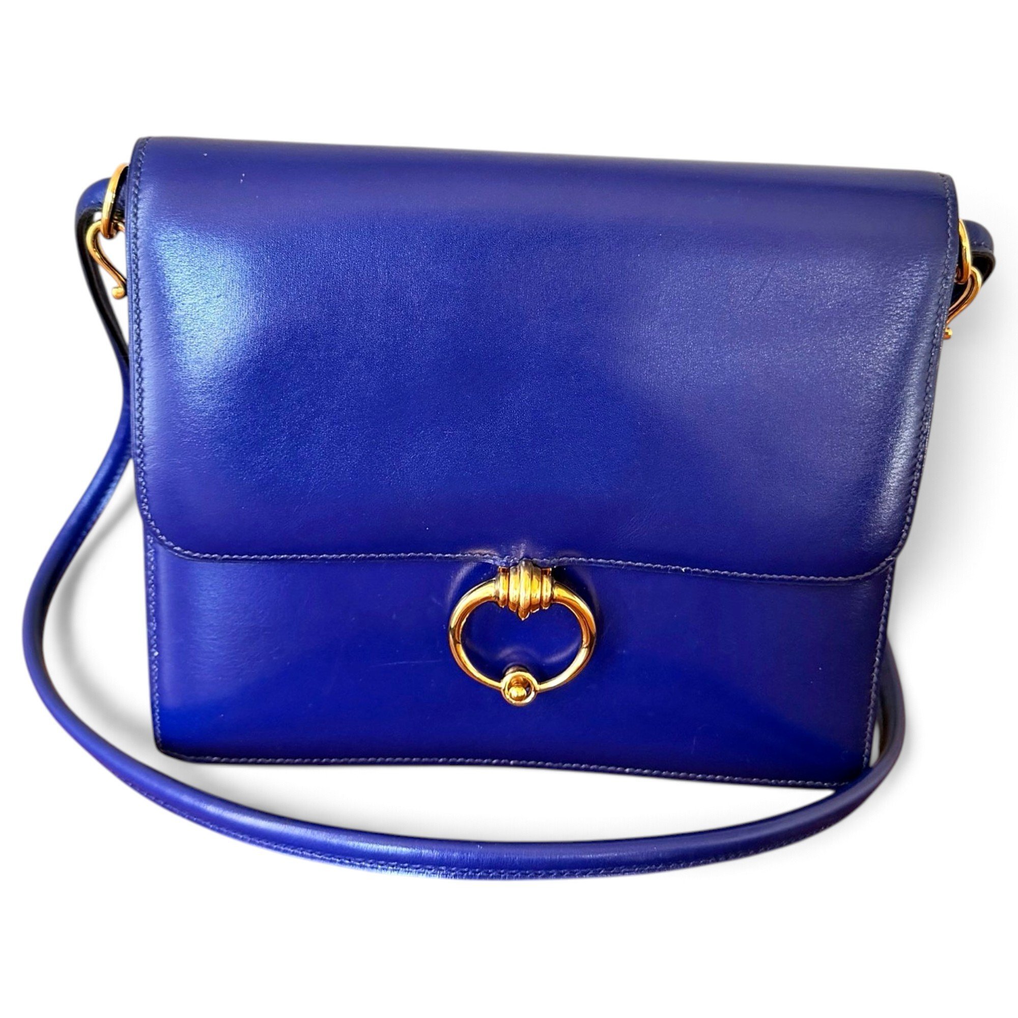 Ring leather handbag