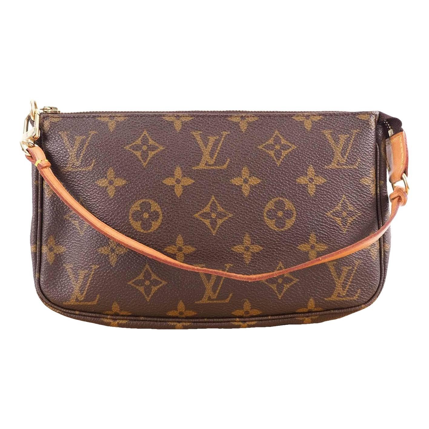 Louis Vuitton Pochette Accessoire leather handbag
