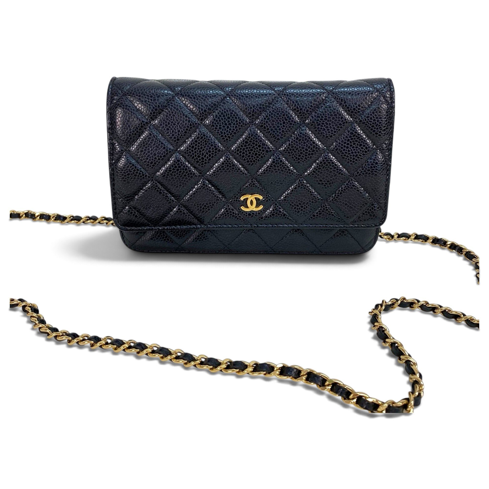 Wallet On Chain Timeless/Classique leather crossbody bag