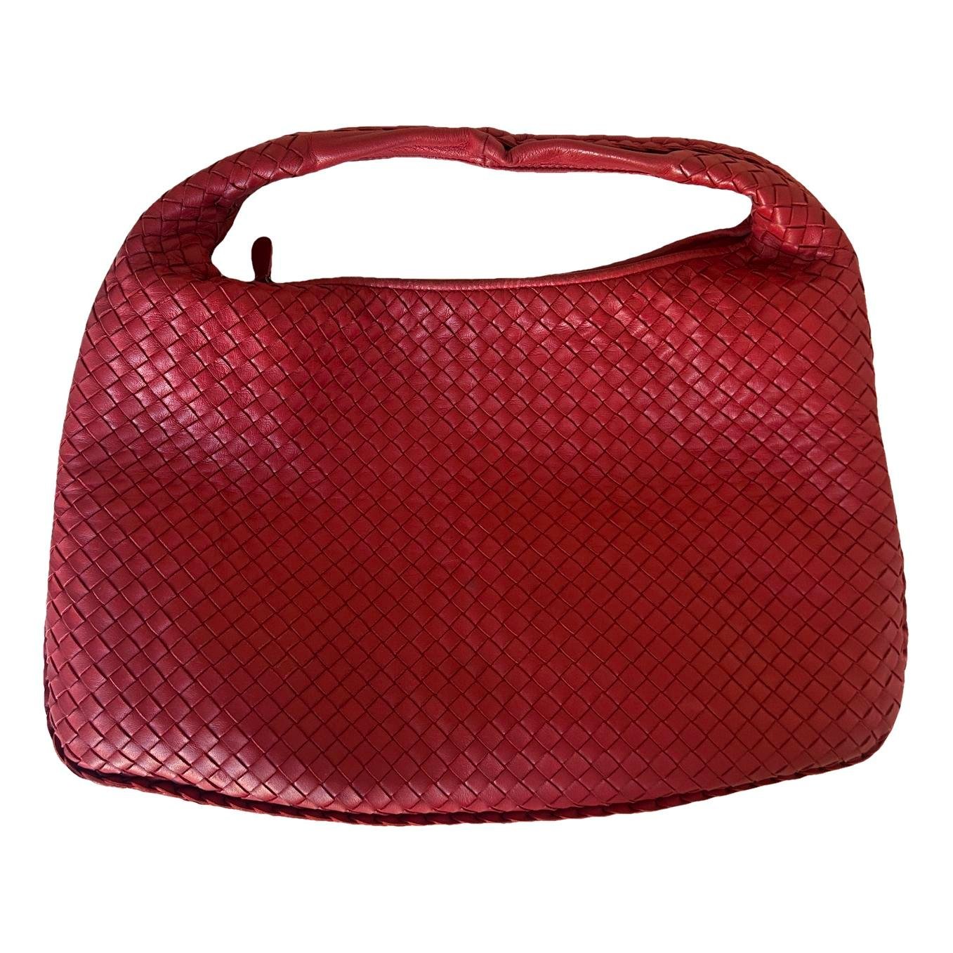 Veneta leather handbag