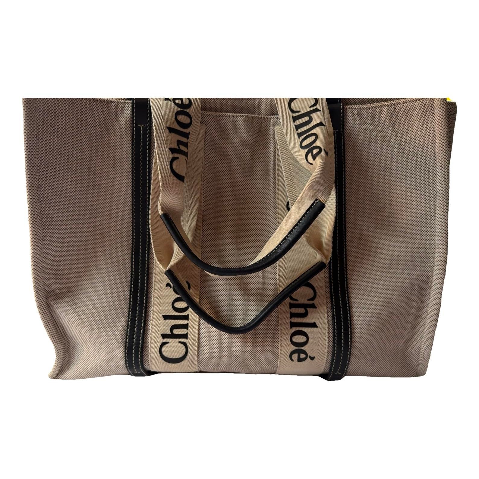 Woody tote