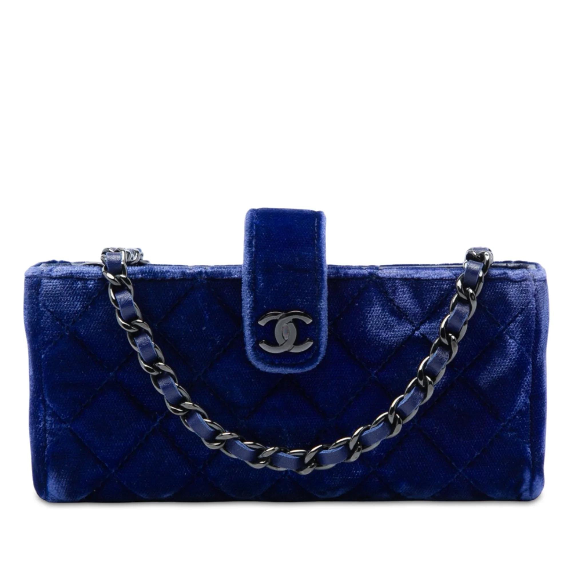 Velvet handbag