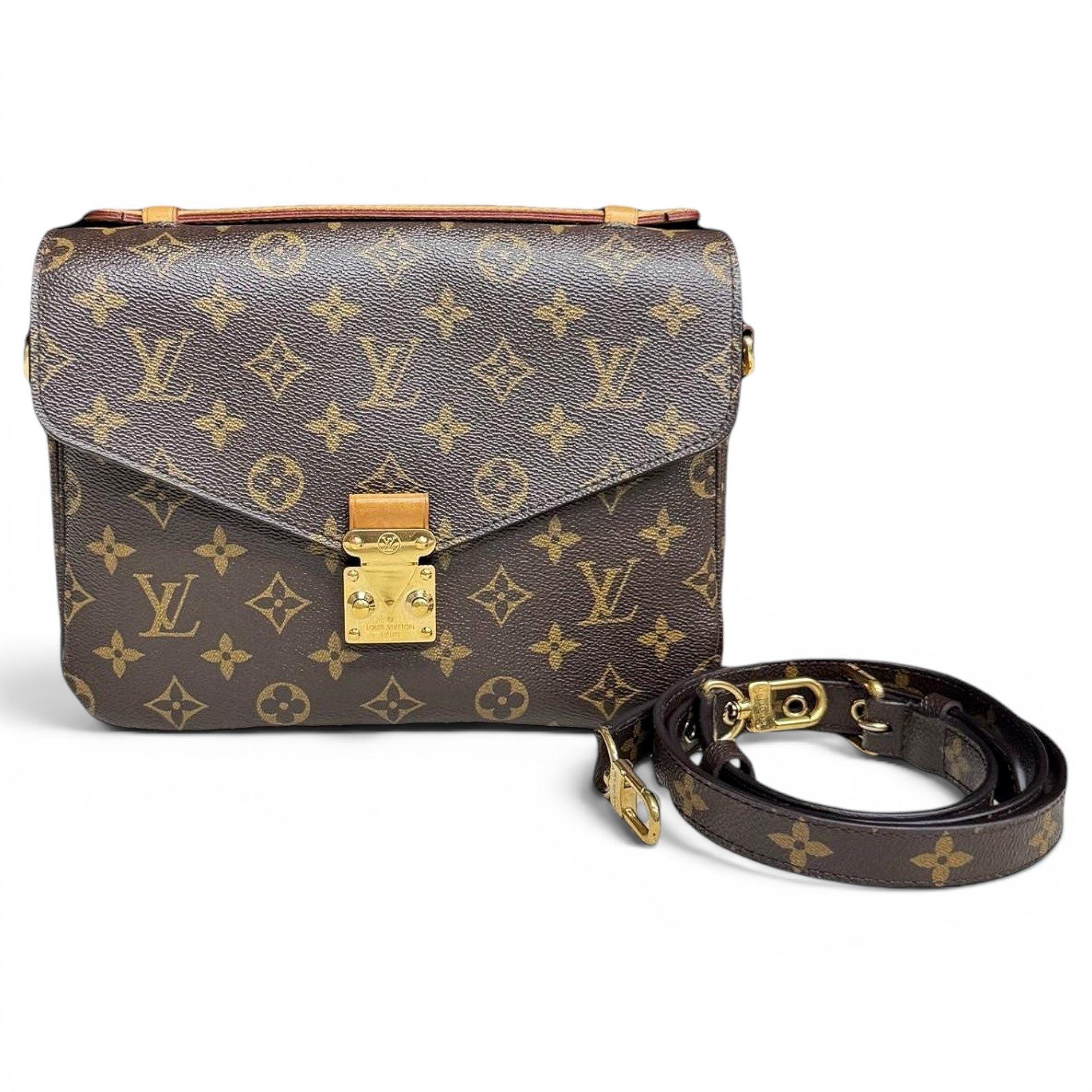 Metis leather handbag