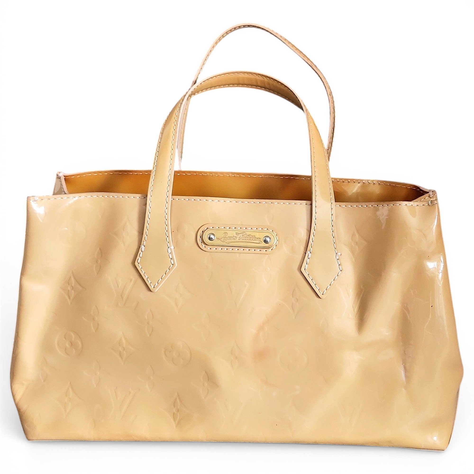 Louis Vuitton Wilshire patent leather handbag