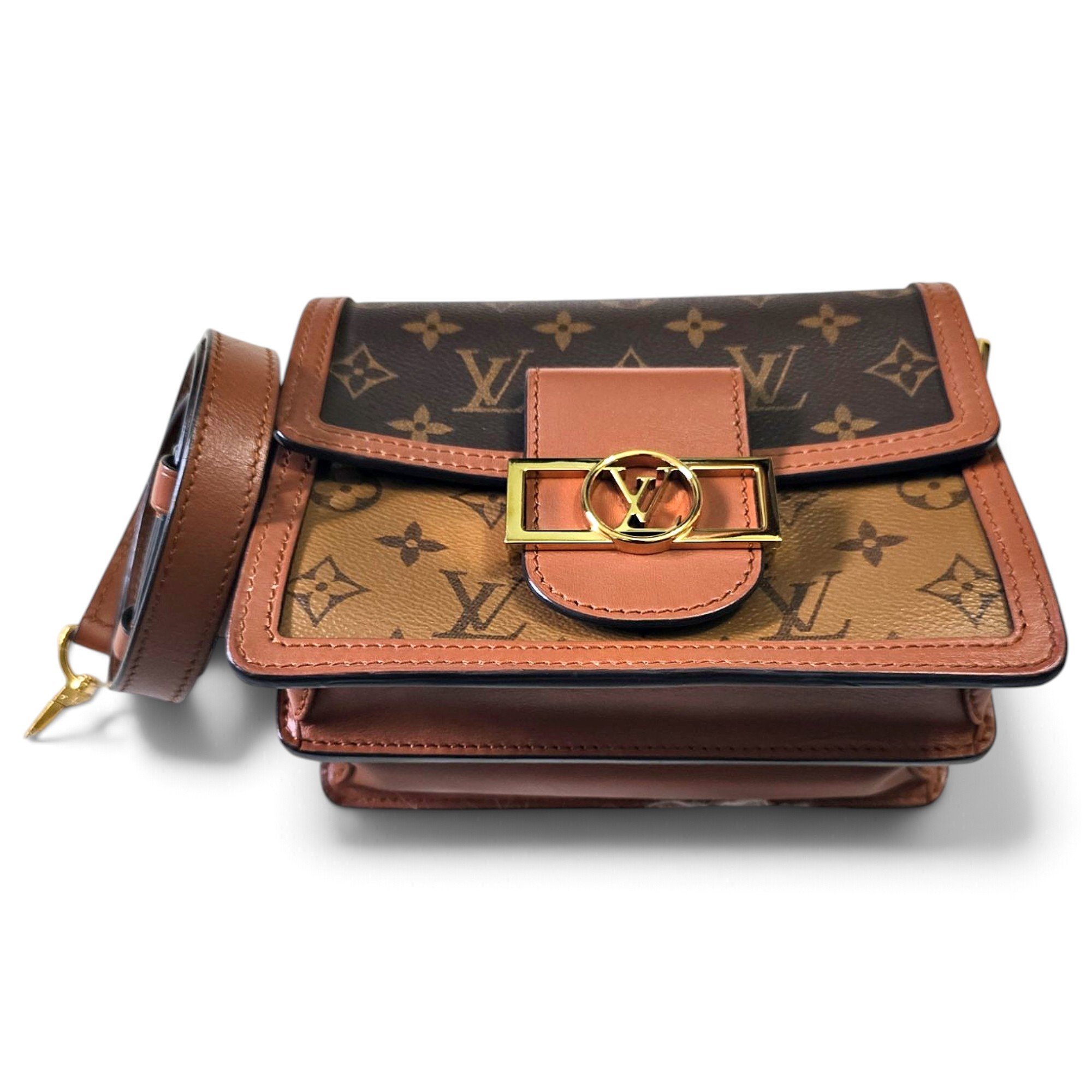 Dauphine leather crossbody bag