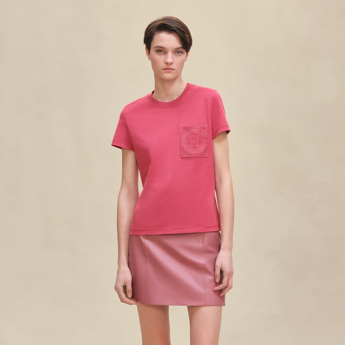 Rose Framboise Embroidered Pocket T-shirt