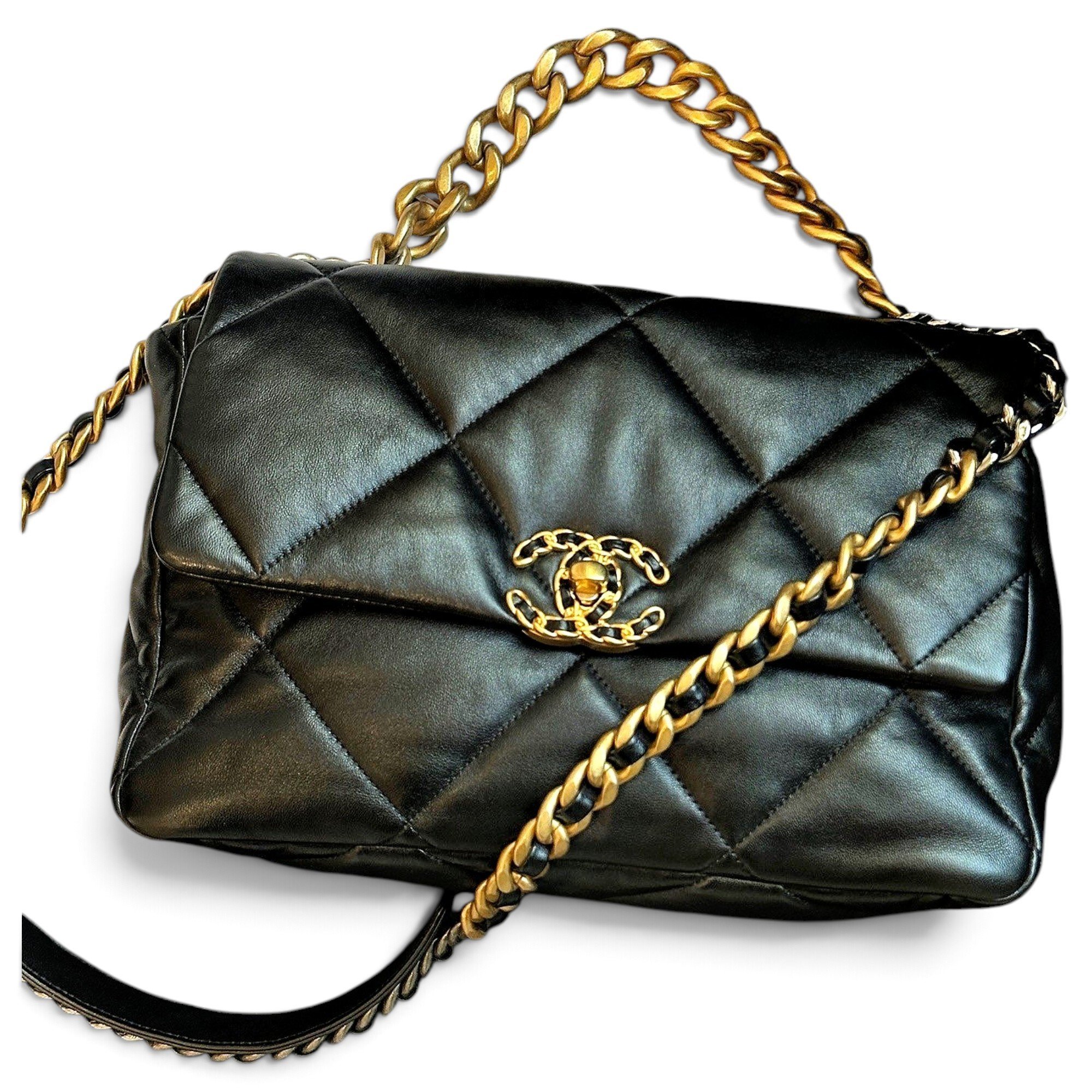 Chanel 19 leather handbag