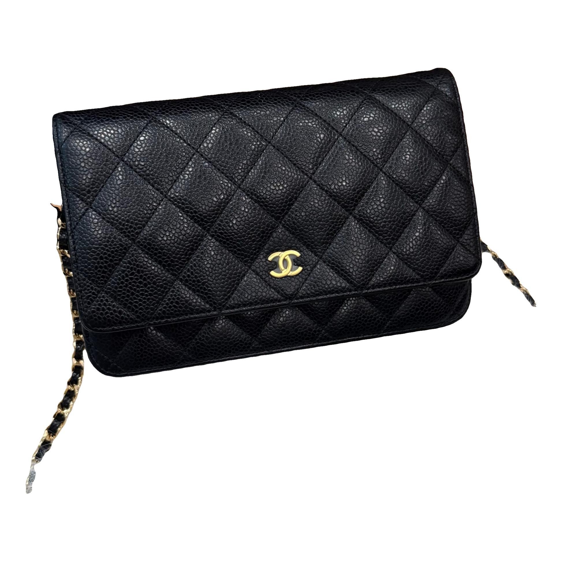 Wallet On Chain Timeless/Classique leather crossbody bag