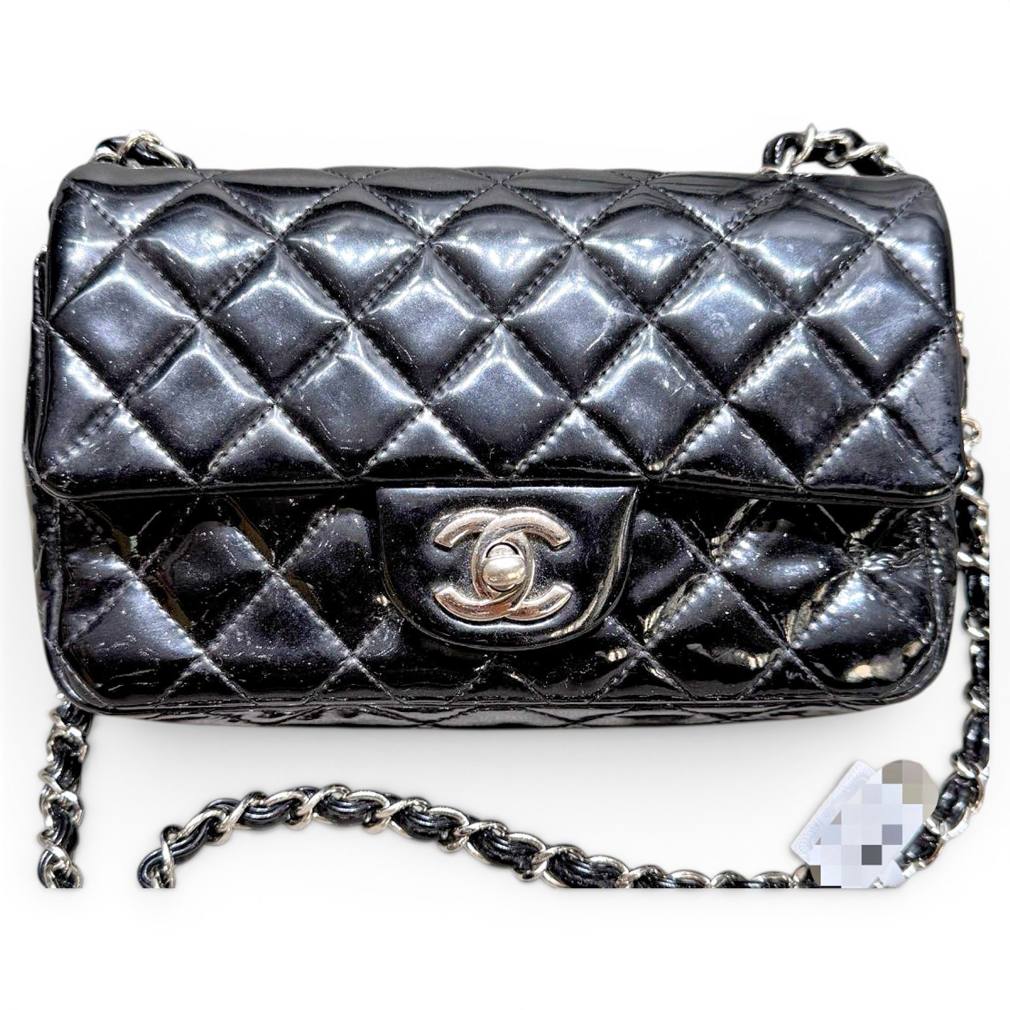 Timeless/Classique patent leather handbag