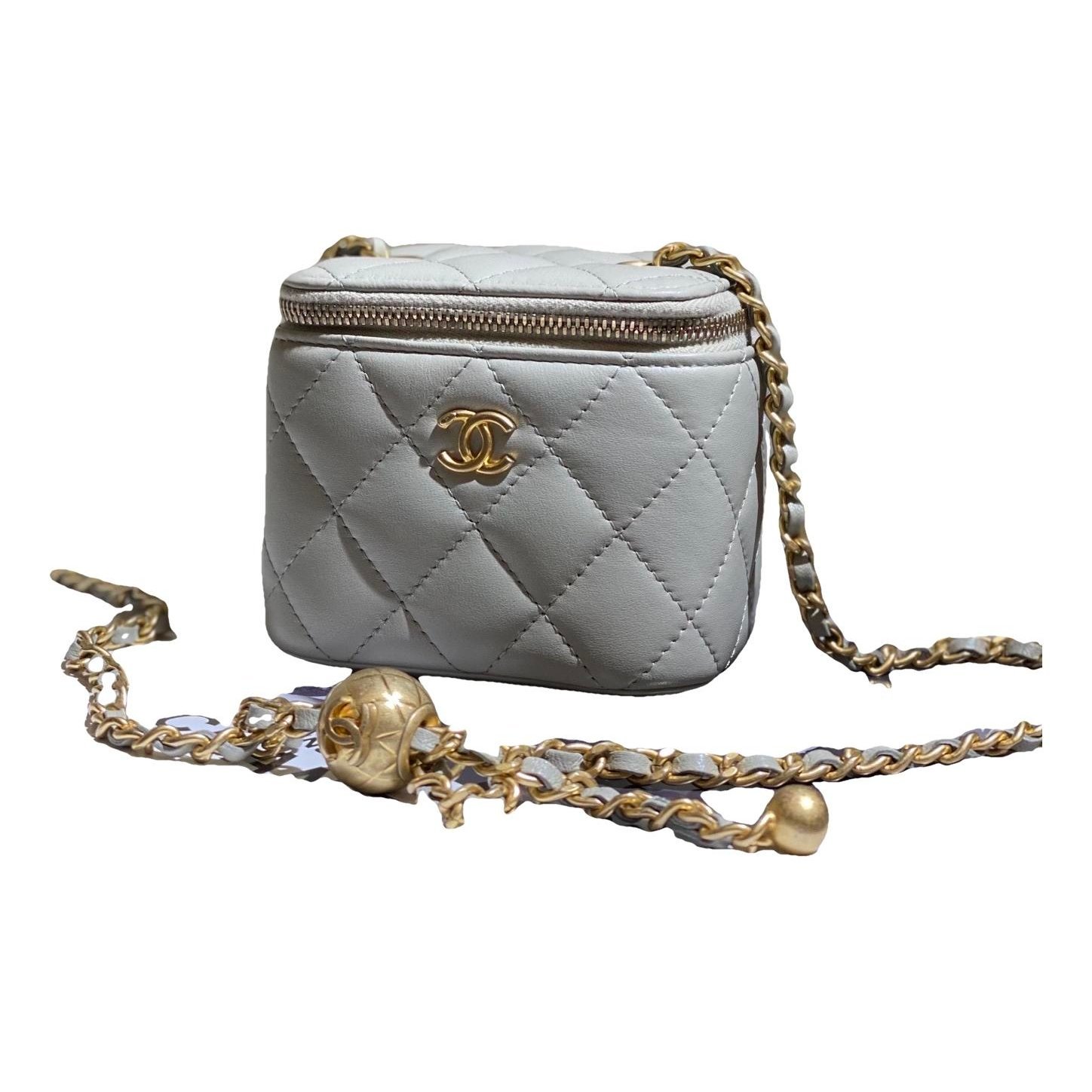 Trendy CC Vanity leather crossbody bag