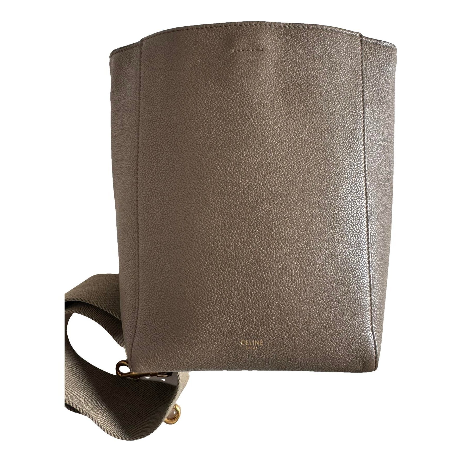 Seau Sangle leather handbag