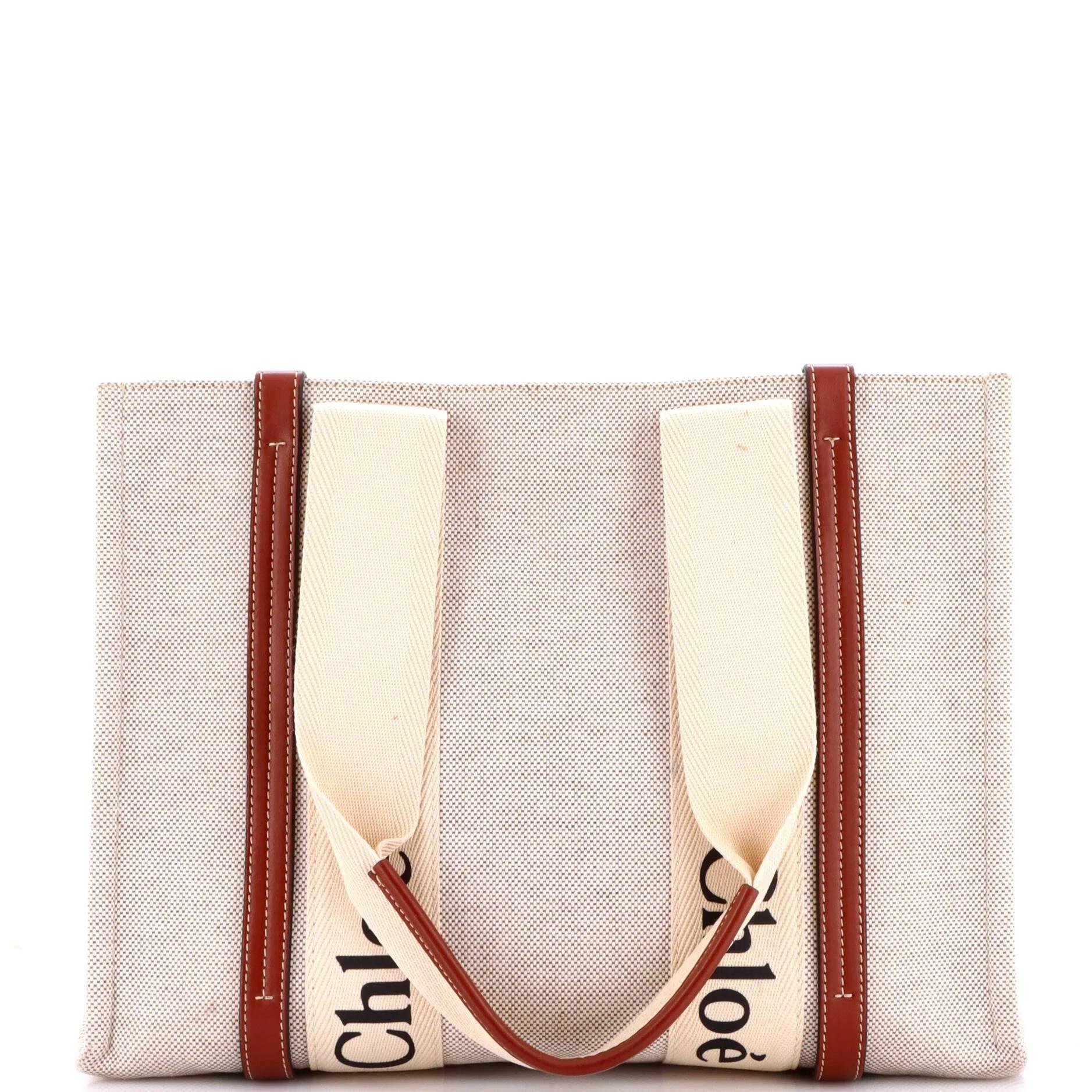 Woody leather tote