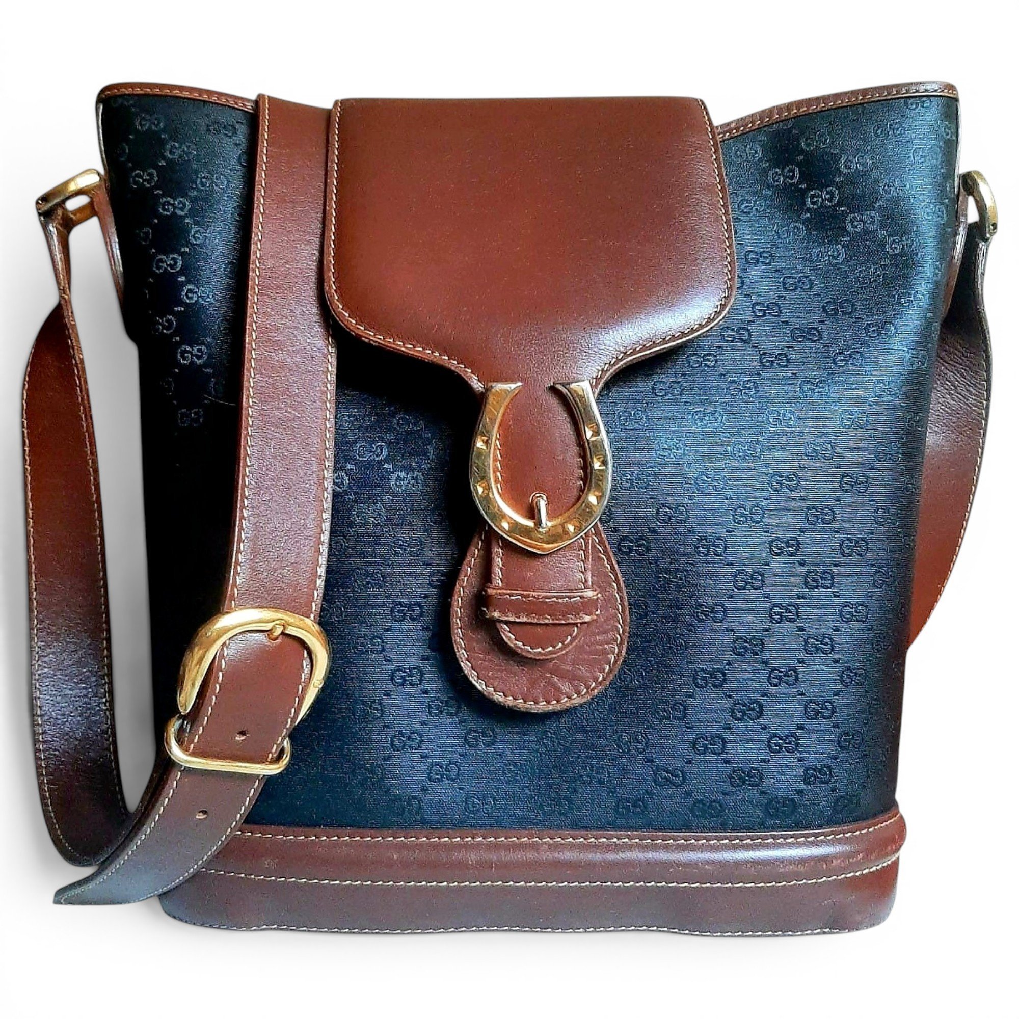 Dionysus Bucket leather crossbody bag